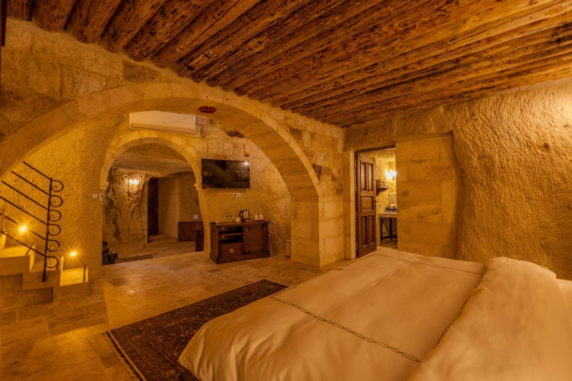 Seraphim Cave Suites & Spa Urgup Exterior photo